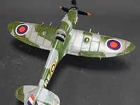 Blikken spitfire - afbeelding 4 van  5