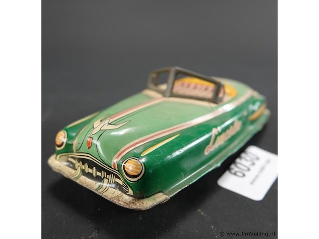 Blikken vintage cadillac cabriolet uit de jaren 1950. gemaakt in japan - afbeelding 1 van  7