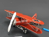 Blikken vliegtuig de rode baron