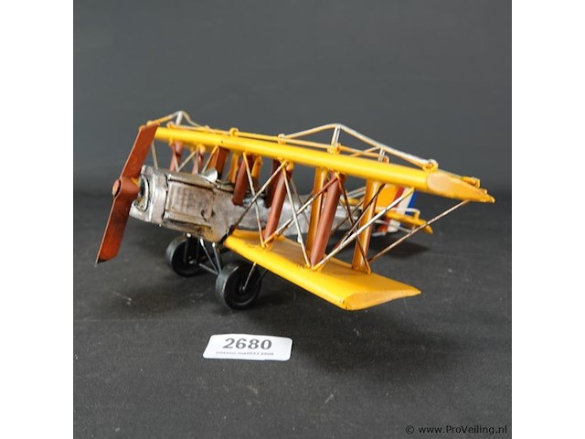 Blikken vliegtuig - afbeelding 2 van  5