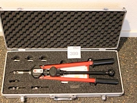 Blindklinknageltang next tools mfx511qi in kunststoffen koffer.