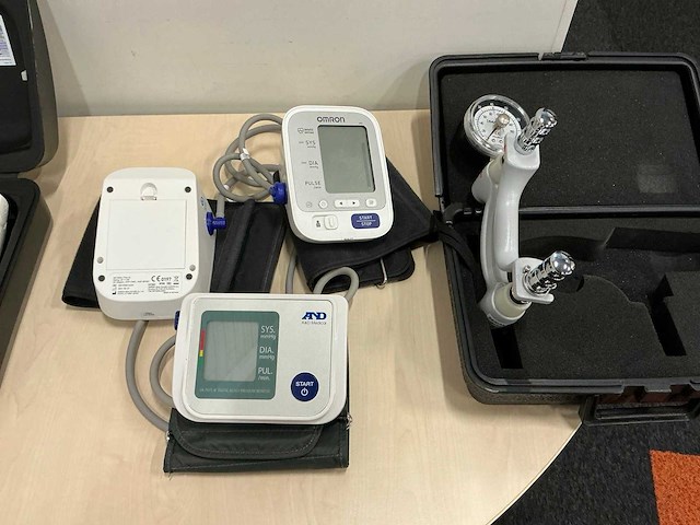 Bloeddrukmeter (3x) - afbeelding 1 van  6