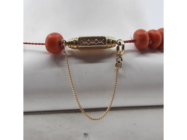 Bloedkoraal collier - afbeelding 8 van  9