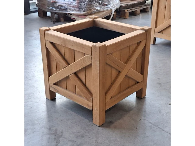 Bloembak, massief eiken | 60x60x60 cm - afbeelding 1 van  3
