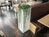 Bloembak met kunstplant (2x) - afbeelding 2 van  2