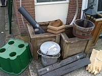 Bloembakken en dakbedekking - afbeelding 1 van  10