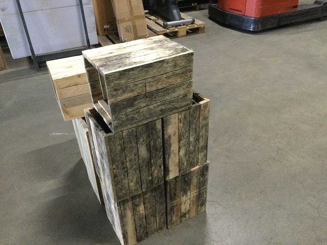 Bloembakken van hout (10x) - afbeelding 1 van  4