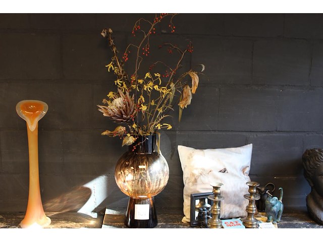 Bloemenvaas hoogte 28 cm. - afbeelding 1 van  2