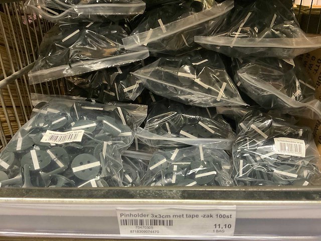 Bloemistenbenodigdheden - afbeelding 10 van  12