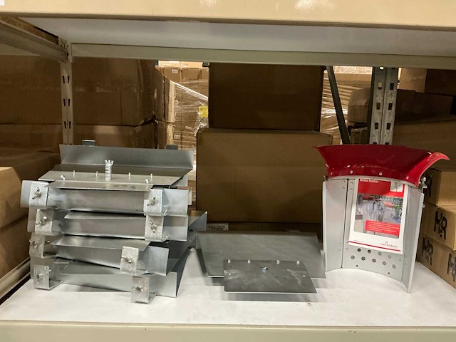 Bloemisterij items (11x) - afbeelding 1 van  4