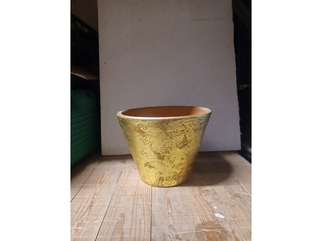 Bloempot aardewerk gold hoog 18 cm doorsnee 25cm aantal 1 stuks. - afbeelding 4 van  5