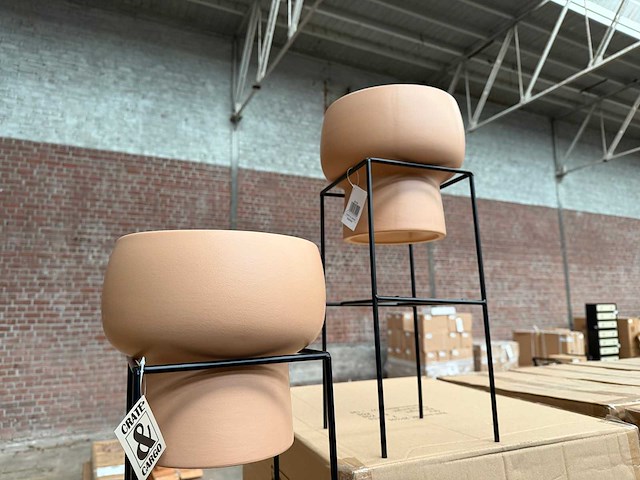 Bloempot in staander (28x) - afbeelding 4 van  6