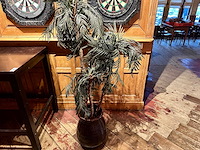 Bloempot met kunstplanten (2x) - afbeelding 1 van  4