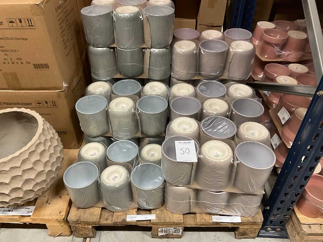 Bloempot - afbeelding 41 van  48