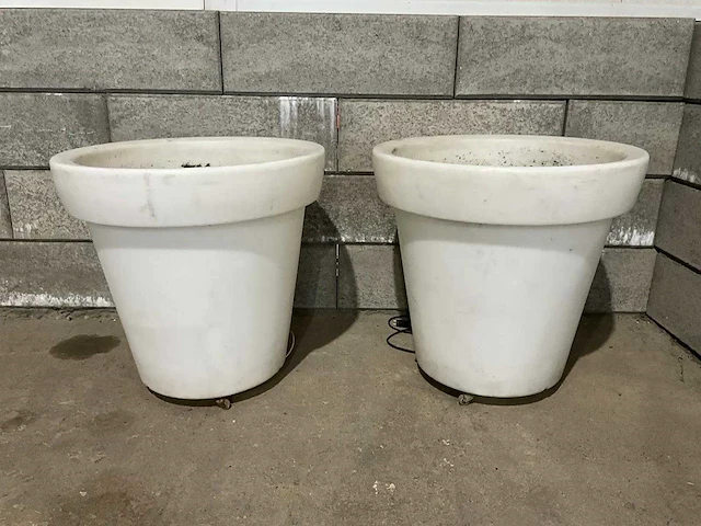 Bloempot.nu - verlichte mobiele bloempot ø 110 cm (2x) - afbeelding 4 van  6