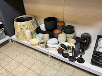 Bloempotten en puddingvormen - afbeelding 1 van  7