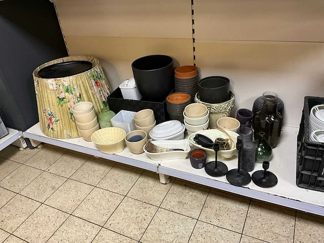 Bloempotten en puddingvormen - afbeelding 2 van  7