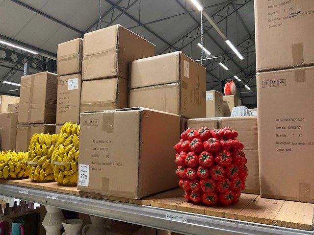 Bloempotten en vazen - afbeelding 14 van  38