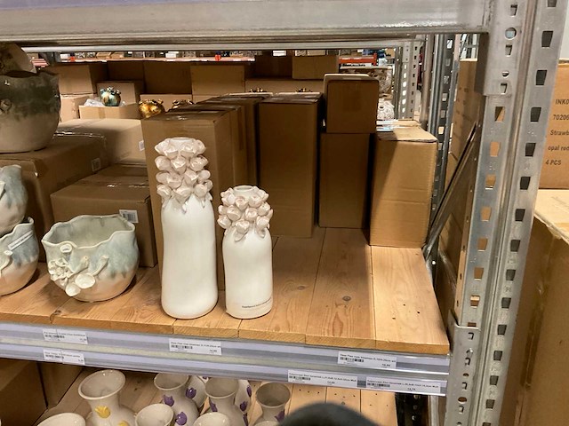 Bloempotten en vazen - afbeelding 35 van  38