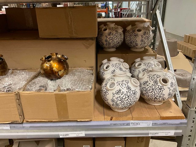 Bloempotten en vazen - afbeelding 5 van  32