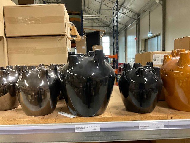 Bloempotten en vazen - afbeelding 7 van  32