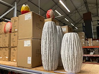 Bloempotten en vazen - afbeelding 25 van  32