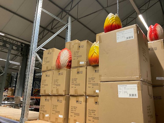 Bloempotten en vazen - afbeelding 26 van  32