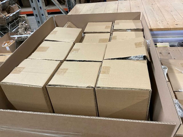 Bloempotten en vazen - afbeelding 29 van  32