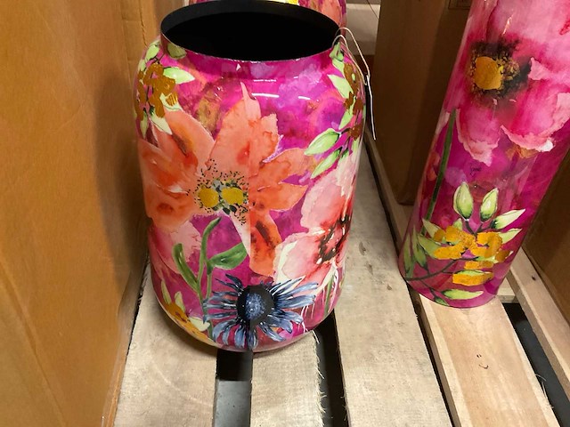 Bloempotten en vazen - afbeelding 8 van  10