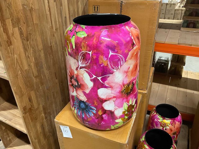 Bloempotten en vazen - afbeelding 10 van  10