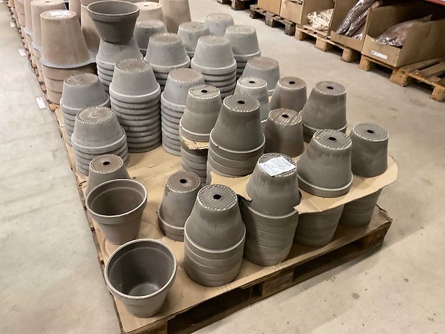 Bloempotten - afbeelding 2 van  15