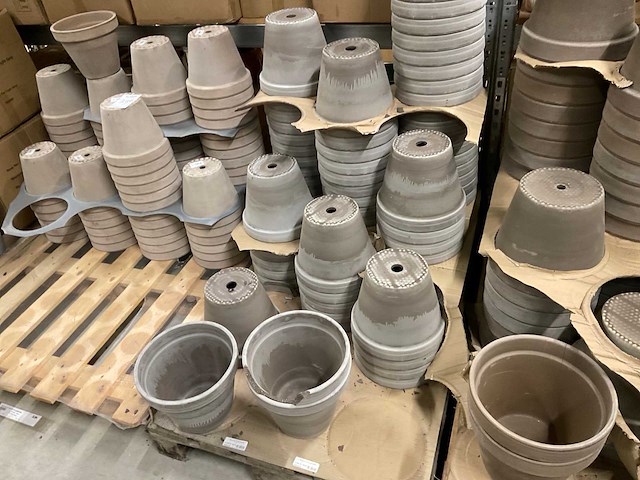 Bloempotten - afbeelding 12 van  15