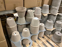 Bloempotten - afbeelding 14 van  15