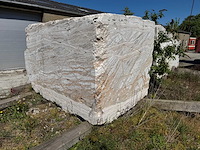 Blok marmer - voorraad natuursteen - afbeelding 2 van  2