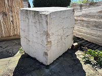 Blok marmer - voorraad natuursteen - afbeelding 1 van  2