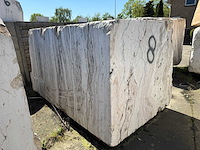 Blok marmer - voorraad natuursteen - afbeelding 2 van  2