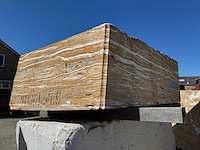 Blok marmer - voorraad natuursteen - afbeelding 2 van  2