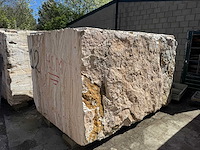 Blok marmer - voorraad natuursteen - afbeelding 1 van  2