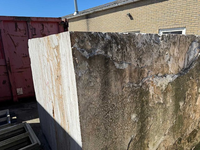 Blok marmer - voorraad natuursteen - afbeelding 2 van  2