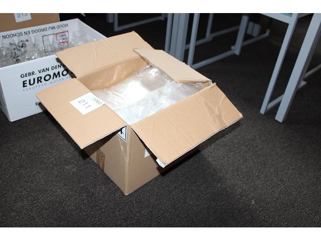 Blokbodemzakken 120 x 70 x 33 mm in doos. ca. 800 stuks. - afbeelding 1 van  3