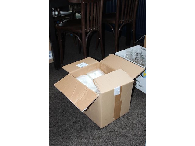 Blokbodemzakken 120 x 70 x 33 mm in doos. ca. 800 stuks. - afbeelding 2 van  3