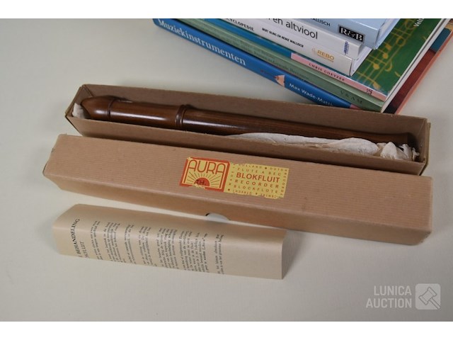 Blokfluit en muziekboeken - afbeelding 3 van  10