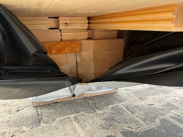 Blokhut planken & balken - afbeelding 4 van  4