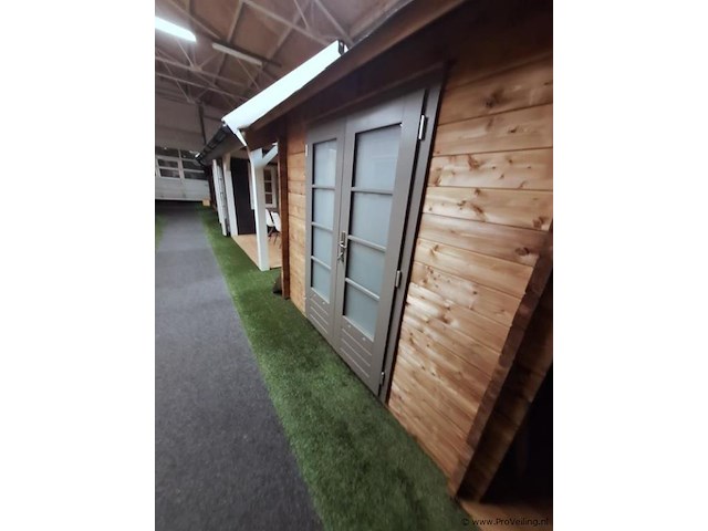 Blokhut (vuren) met veranda - 550x250cm - afbeelding 5 van  10