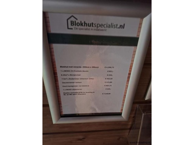 Blokhut (vuren) met veranda - 550x250cm - afbeelding 9 van  10