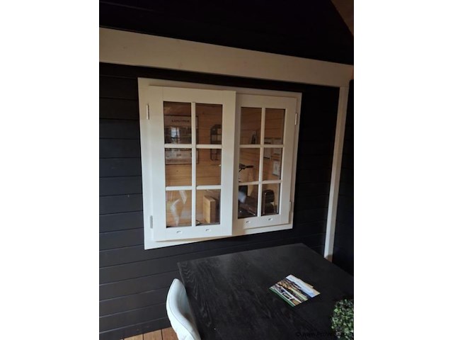 Blokhut (vuren) met veranda - 550x250cm - afbeelding 10 van  34