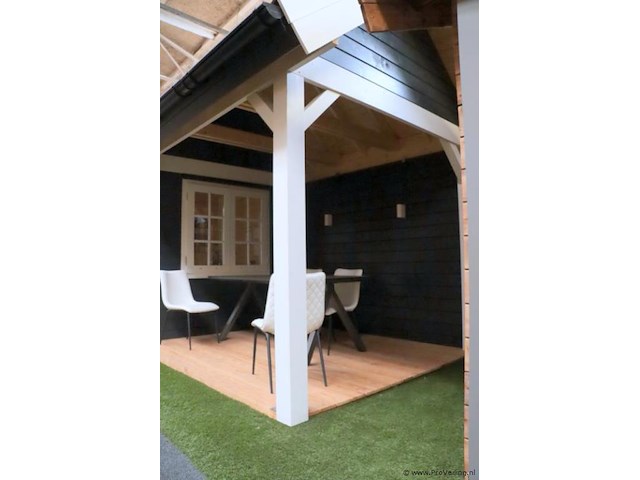 Blokhut (vuren) met veranda - 550x250cm - afbeelding 21 van  34
