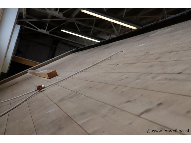 Blokhut (vuren) met veranda - 550x250cm - afbeelding 28 van  34