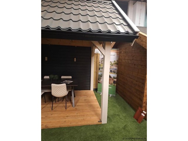 Blokhut (vuren) met veranda - 550x250cm - afbeelding 30 van  34