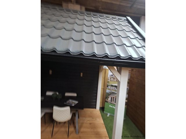 Blokhut (vuren) met veranda - 550x250cm - afbeelding 31 van  34